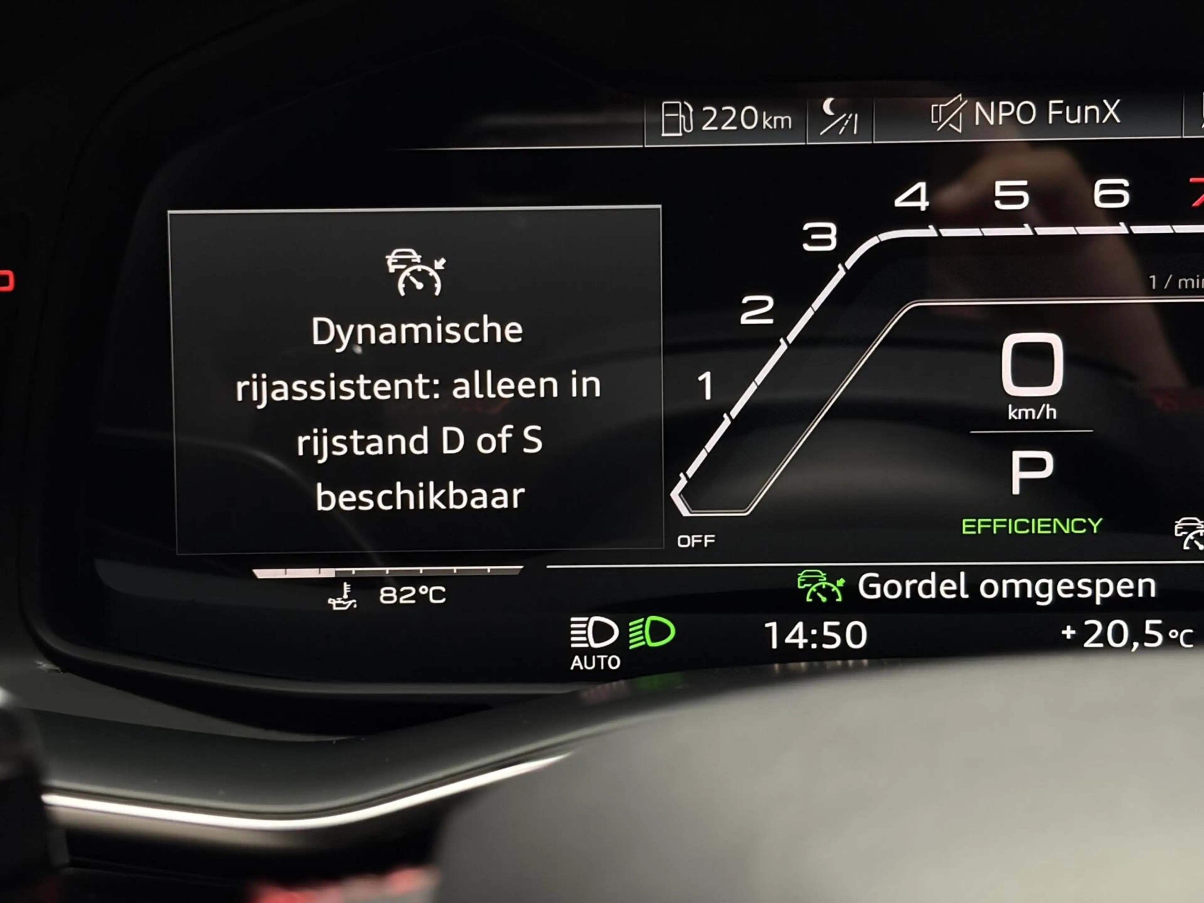 Audi RS Q8 4.0 TFSI Quattro |PANO|TREKH.|RS-DYNAMIC|B&O-3D|HU — photo 17