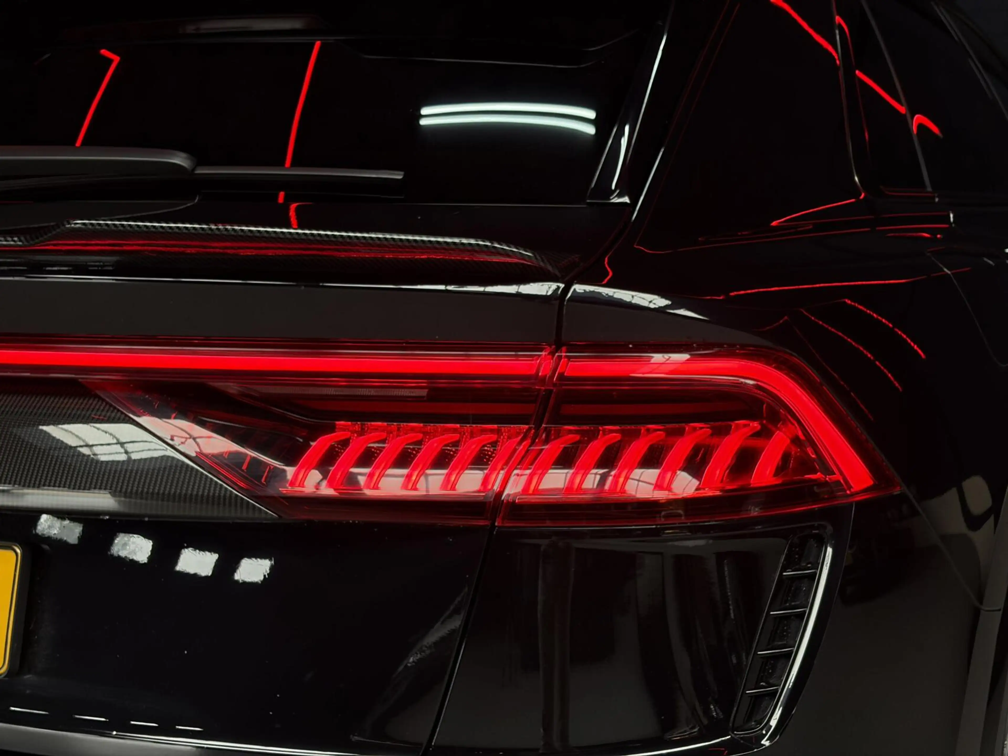 Audi RS Q8 4.0 TFSI Quattro |PANO|TREKH.|RS-DYNAMIC|B&O-3D|HU — photo 28