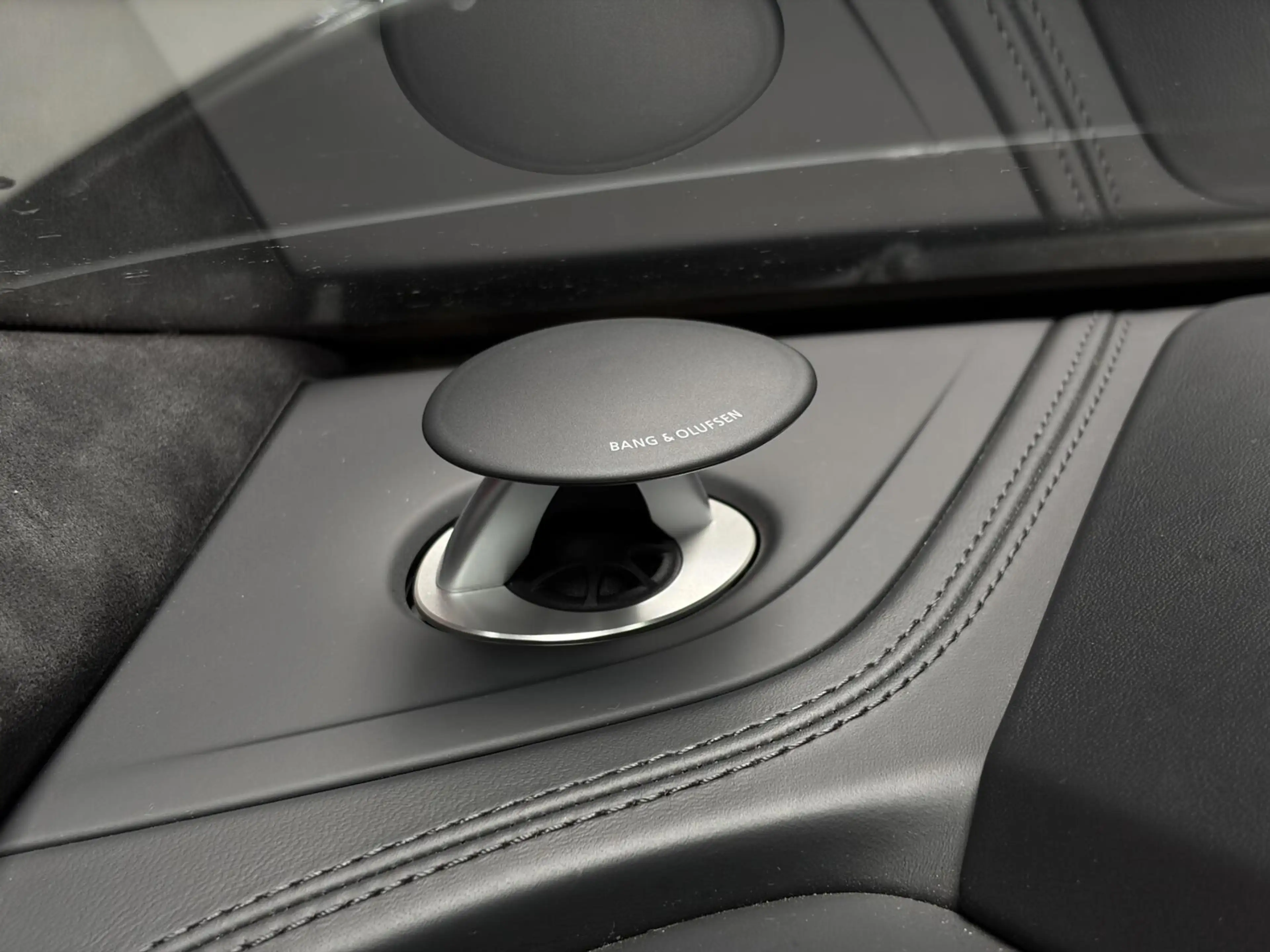 Audi RS Q8 4.0 TFSI Quattro |PANO|TREKH.|RS-DYNAMIC|B&O-3D|HU — photo 14