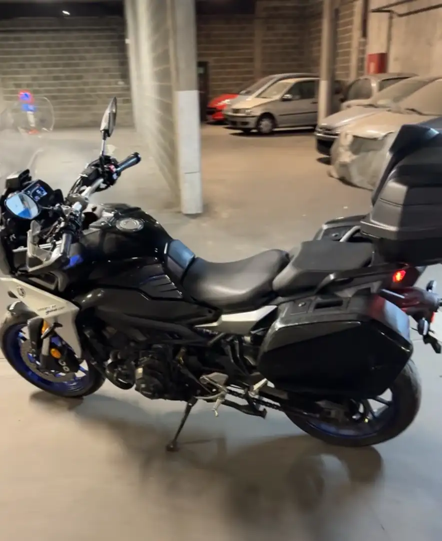 Yamaha Tracer 9 GT Срібний - 2