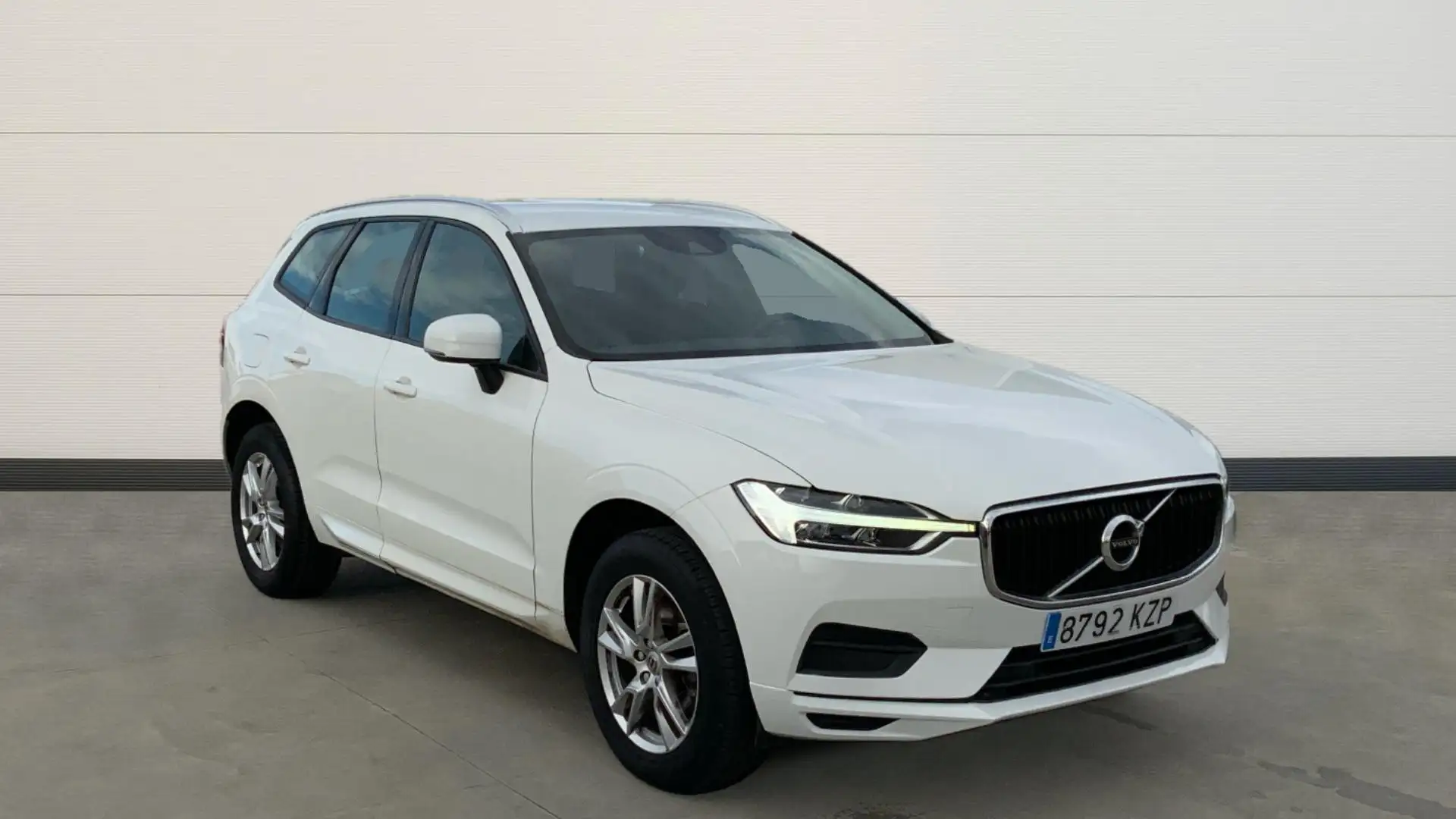 Volvo XC60 D4 Momentum Aut. - 1