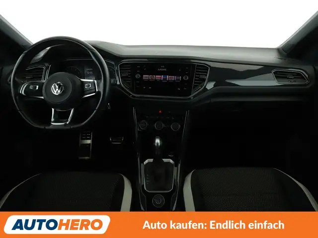 Volkswagen T-Roc view 12