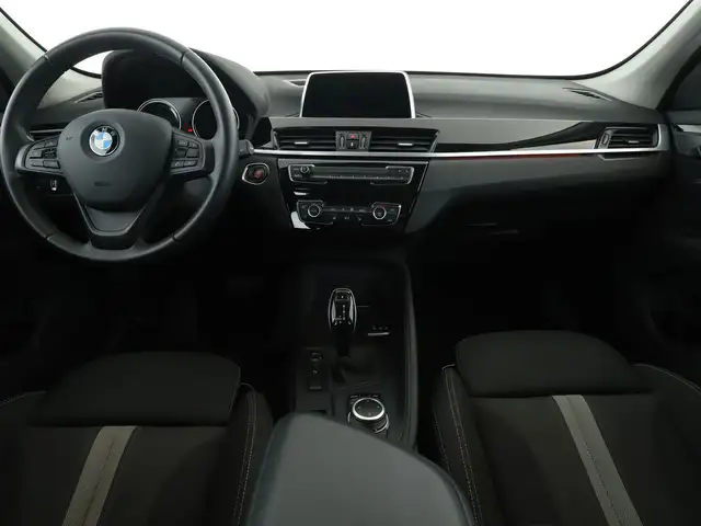 BMW X1 view 12