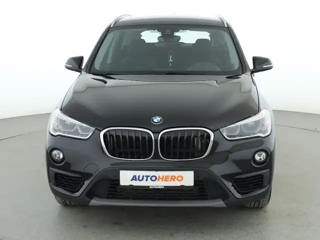 BMW X1 view 9