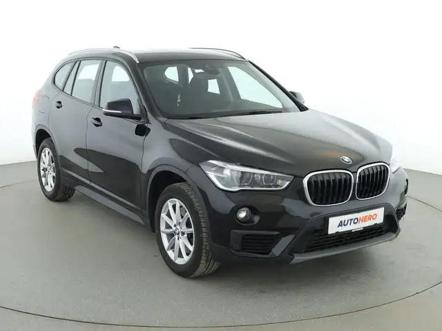 BMW X1 view 8