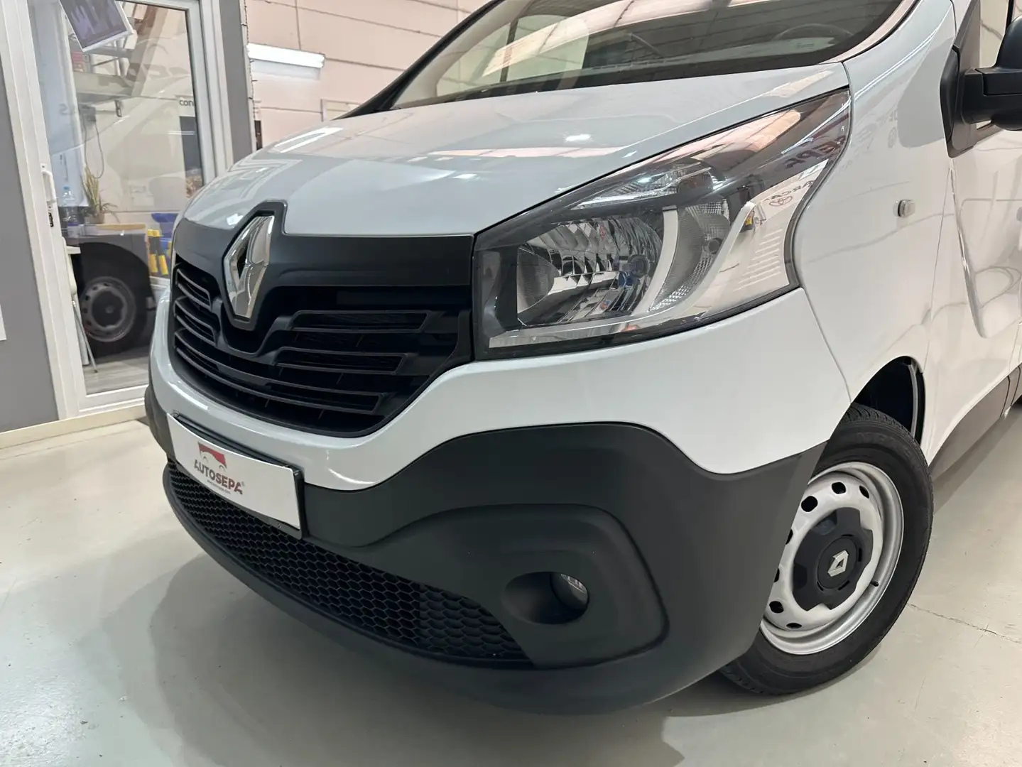 Renault Trafic Furgón Doble Cabina 27 L1 Energy BluedCi 8 Blanco - 2