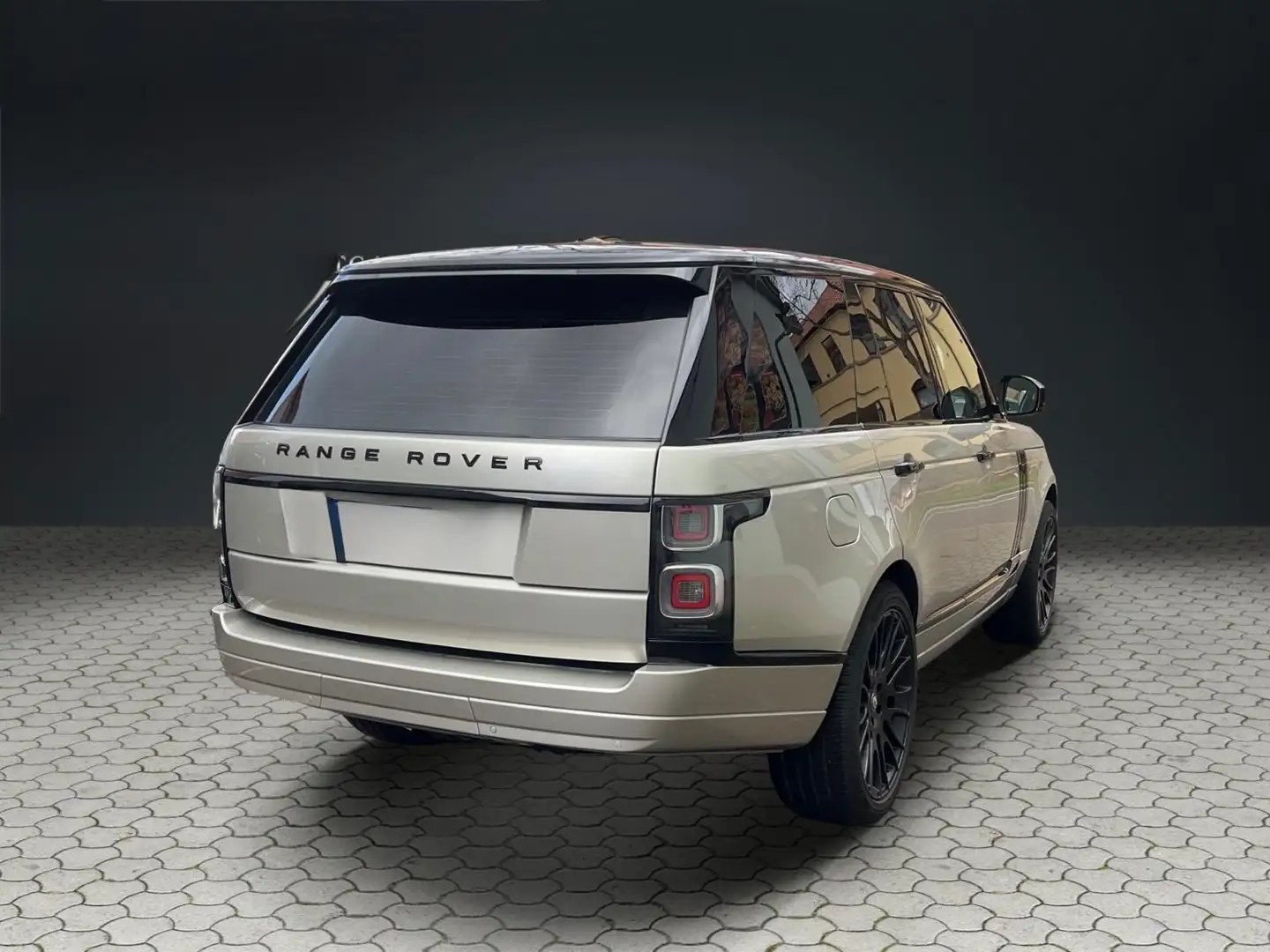 Land Rover Range Rover Range Rover SDV8 Vogue Beige - 2