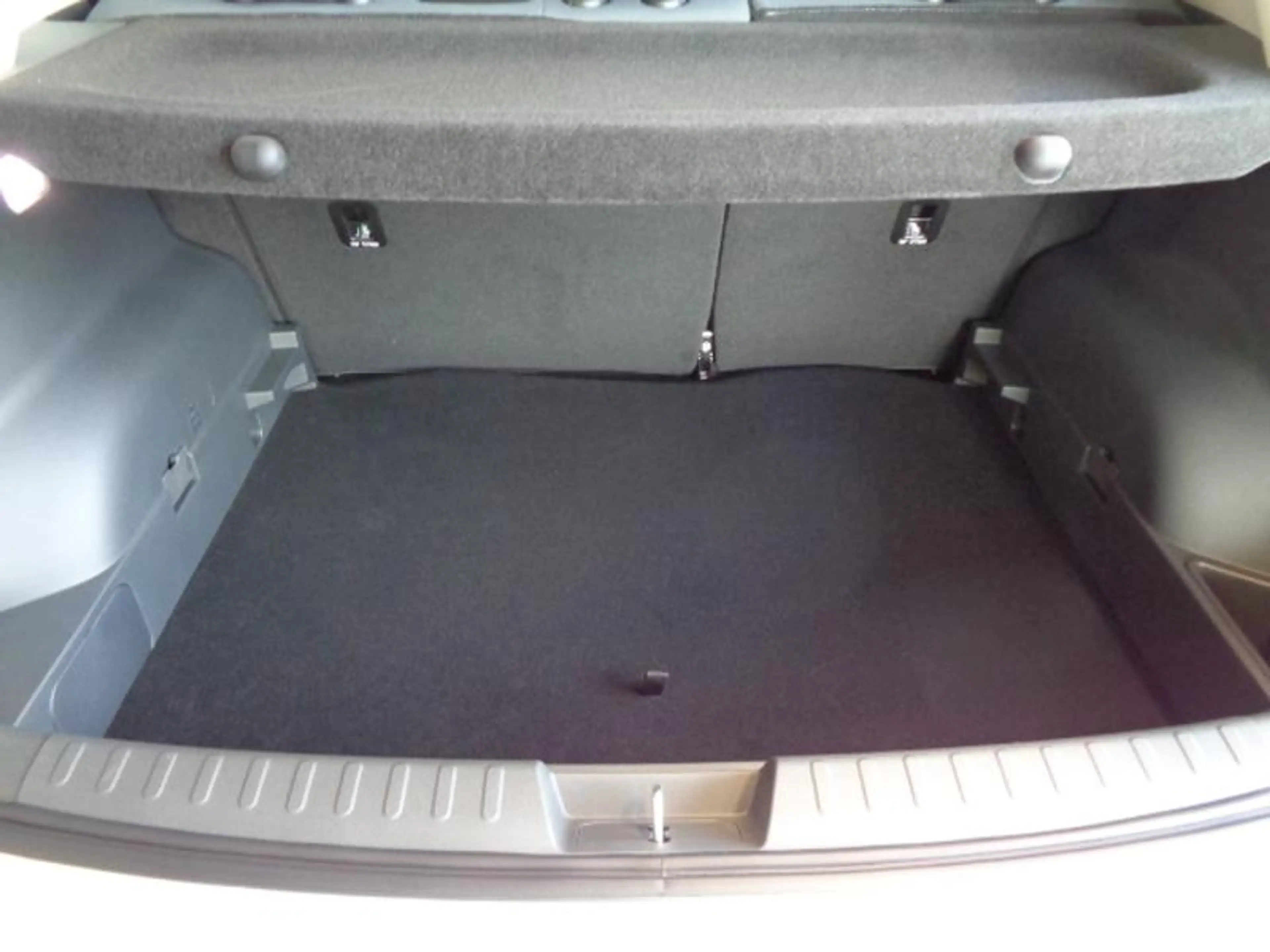 GWM ORA 5 SUV Premium 1.5 Turbo — photo 5