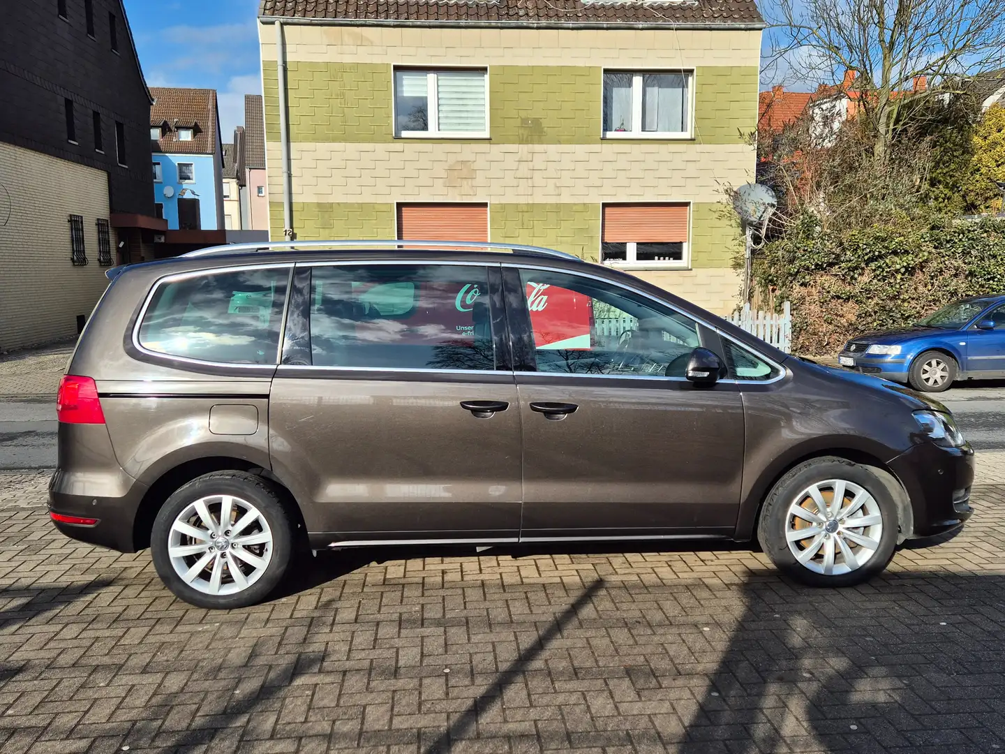 Volkswagen Sharan Highline TDI *nahezu Vollausstattung* Brun - 2