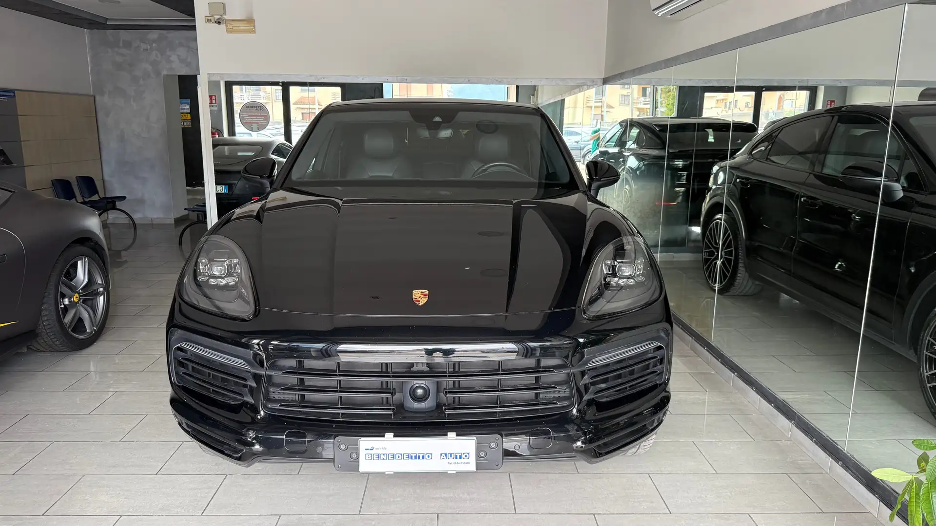 Porsche Cayenne Coupe 3.0 TETTO PANORAMICO CERCHIO 22 Nero - 1