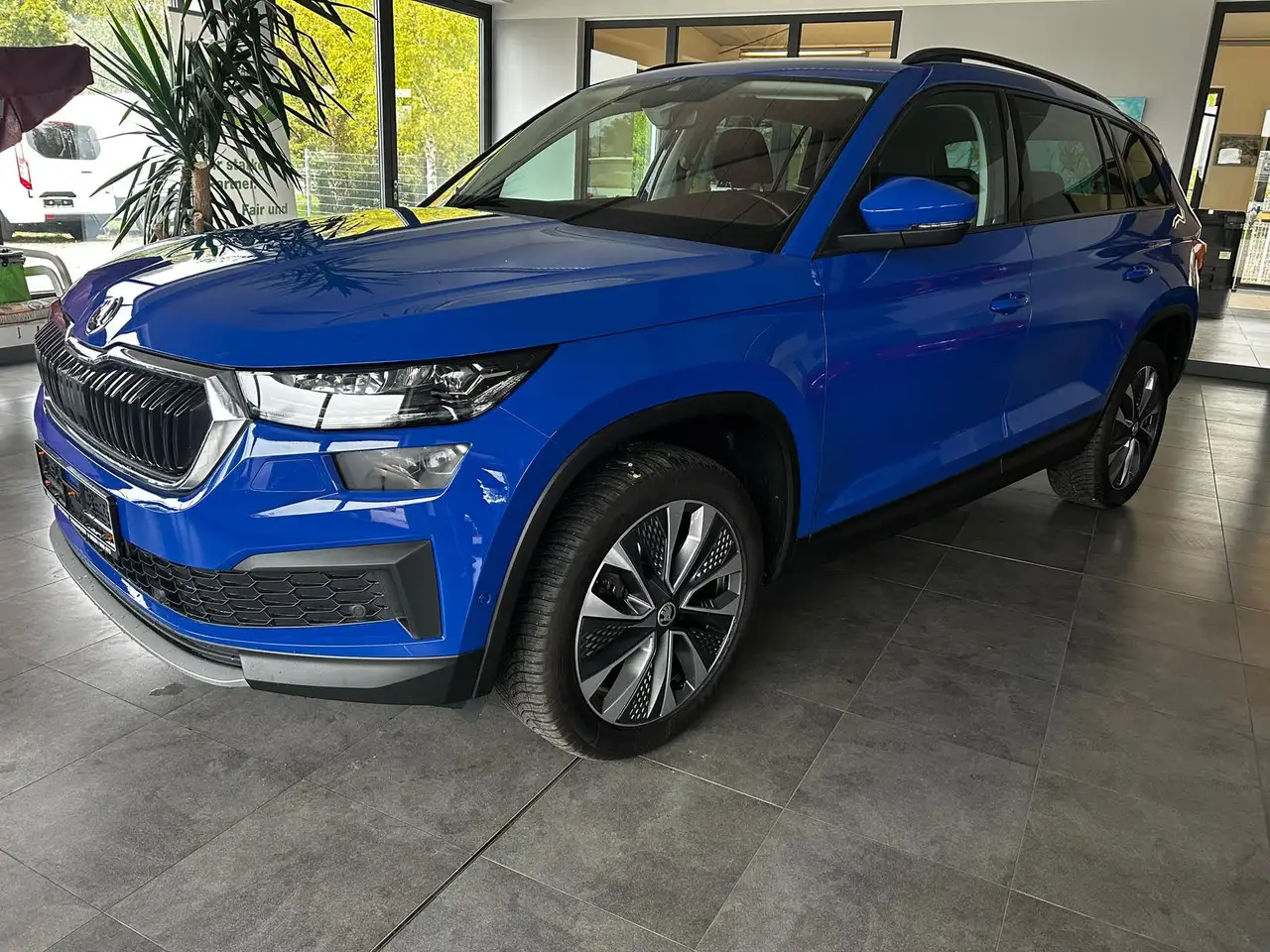 2022 Skoda Kodiaq Tour 4x4 2.0 TSI AHK Kamera ACC SmartLink, photograph 2