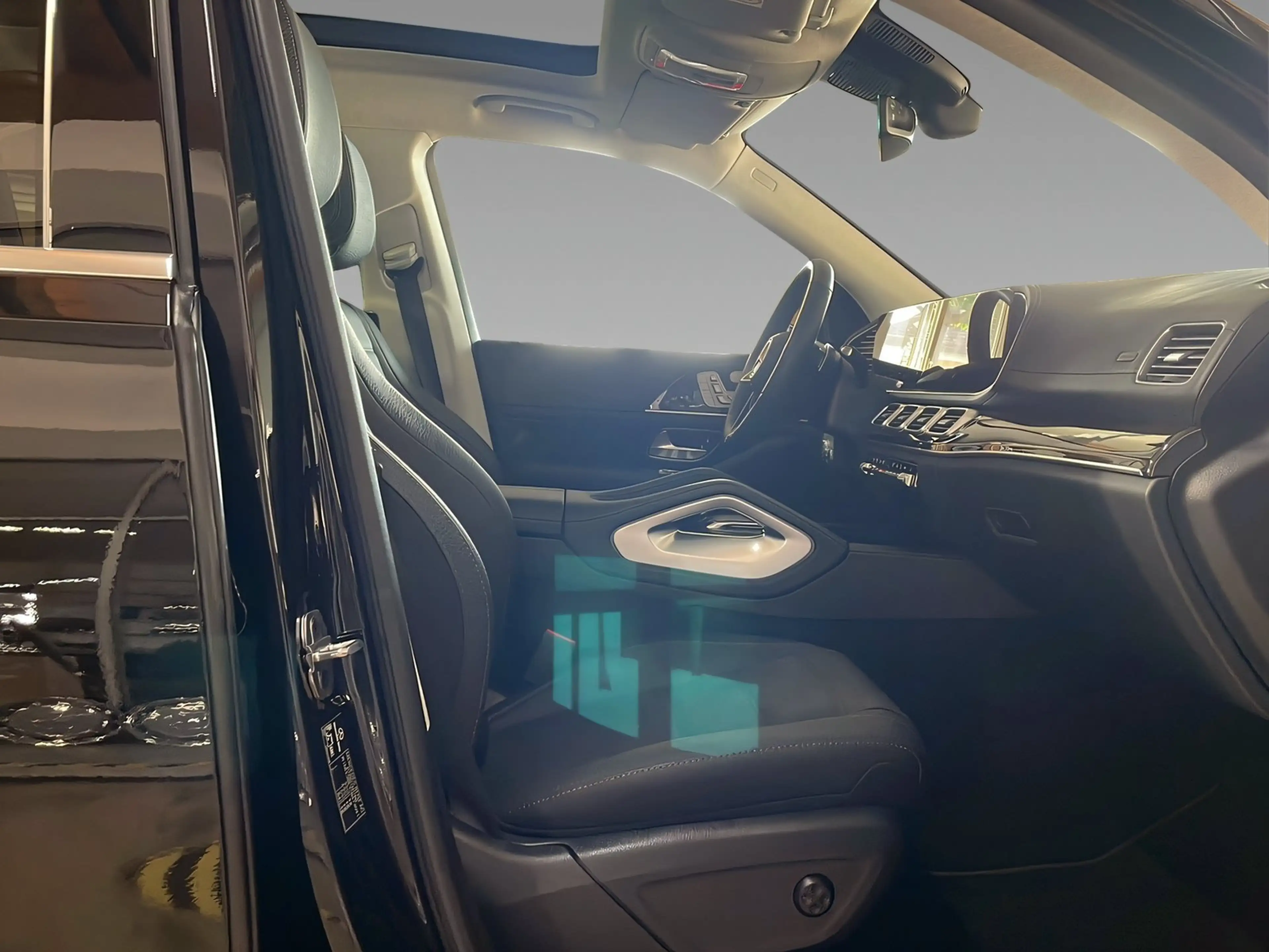 Mercedes-Benz GLS 350 d 4M DISTR+GUARD360°+Burme+Pano+AHK+360° — photo 12