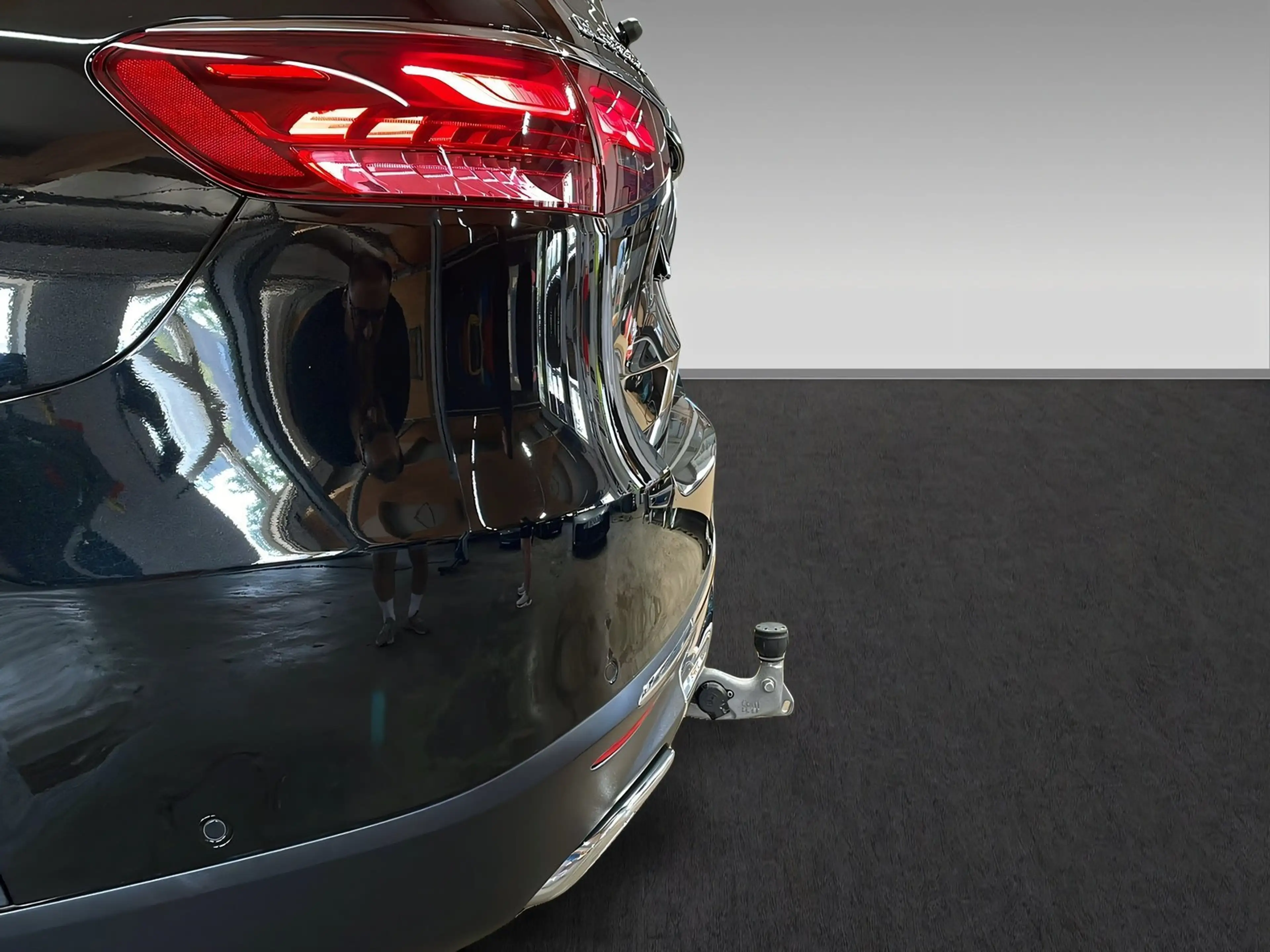 Mercedes-Benz GLS 350 d 4M DISTR+GUARD360°+Burme+Pano+AHK+360° — photo 15