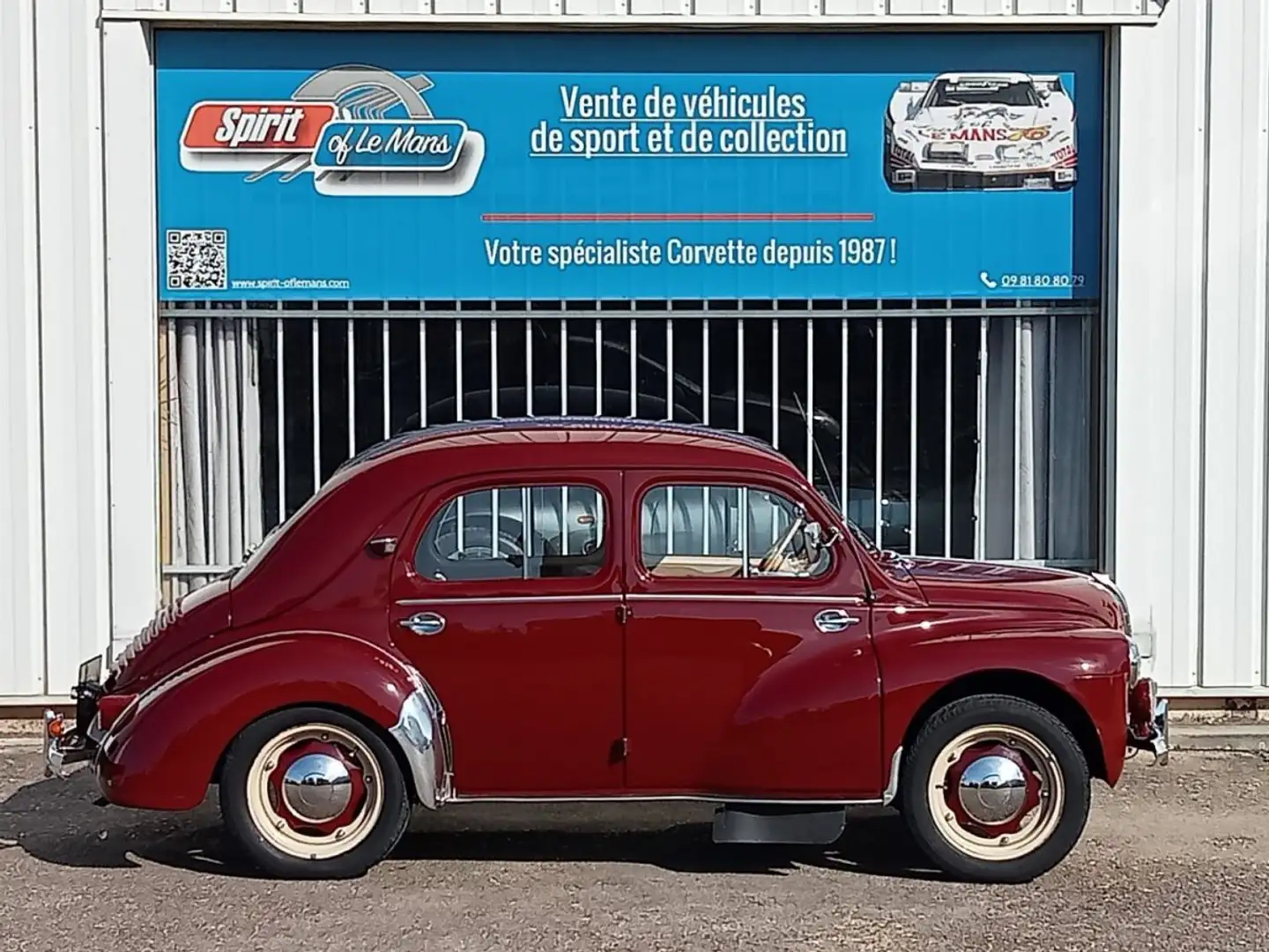Renault 1062 Gold - 2