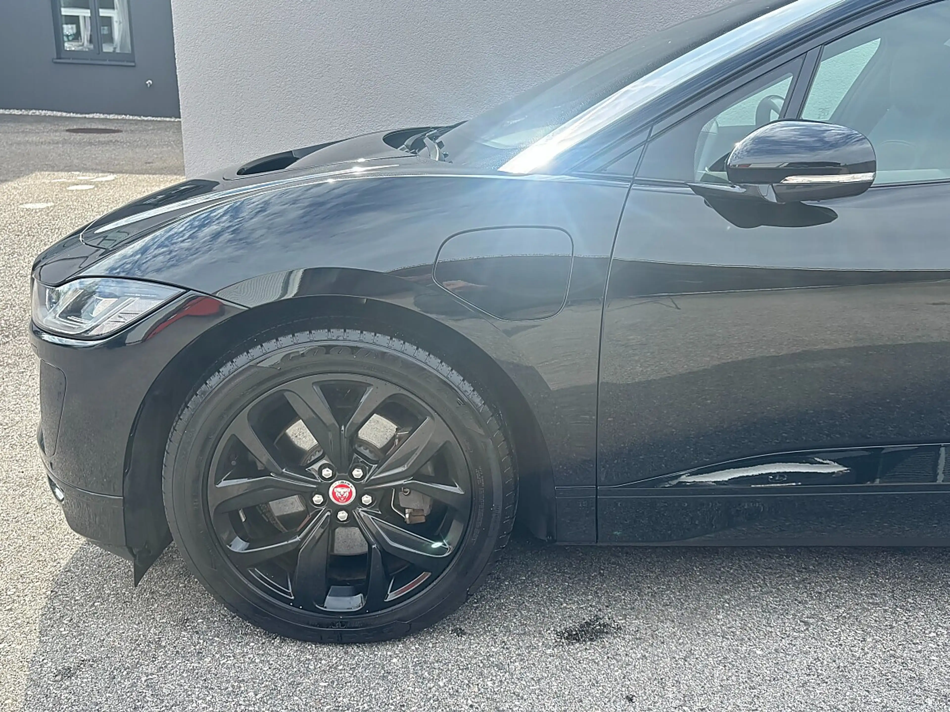 Jaguar I-Pace Austria Edition EV320 AWD BLACK-BLACK/MATRIX/PA... — photo 14