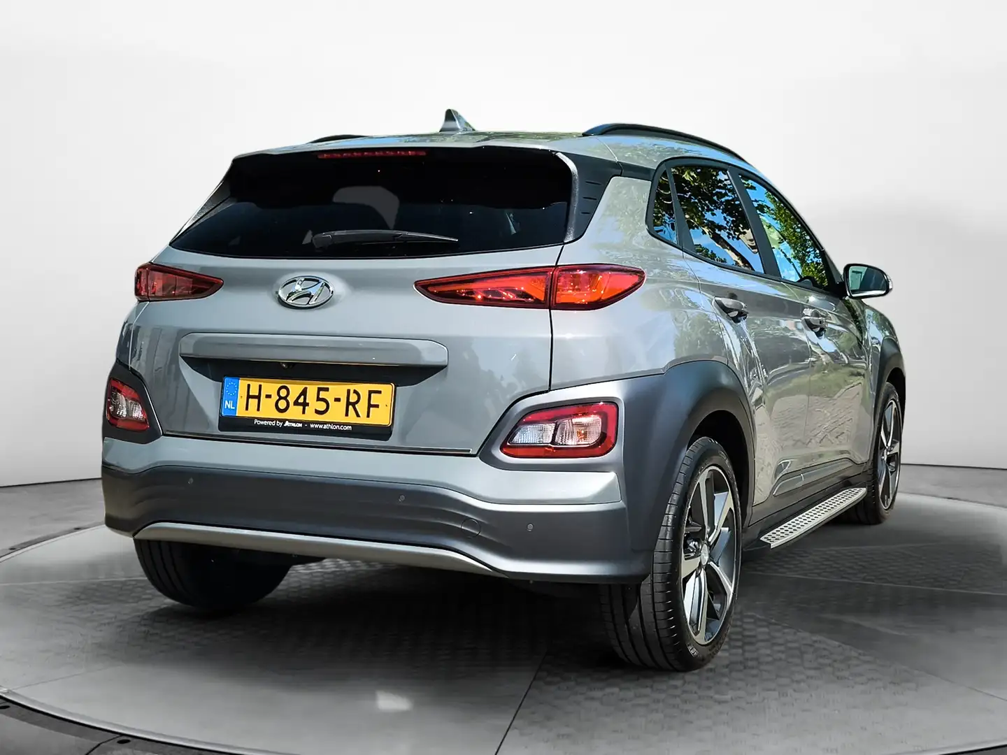 Hyundai KONA EV Premium 64 kWh (204 PK) 2e-Eig. & Keurig-Onderh Gri - 2