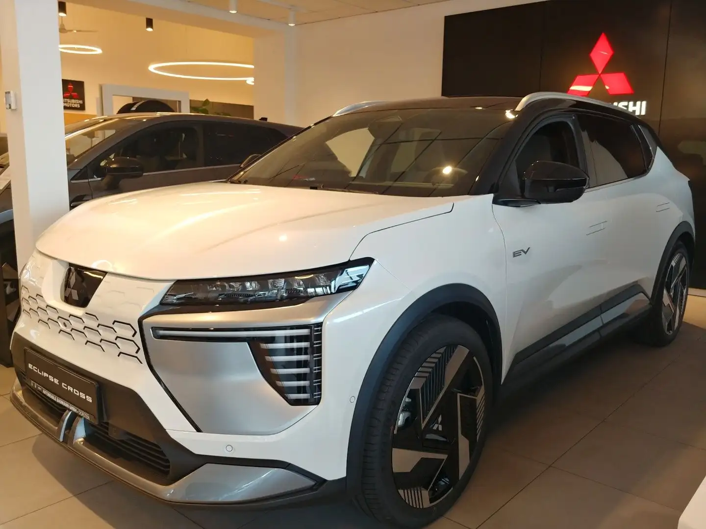 Mitsubishi Eclipse Cross Diamant TOP Weiß - 1
