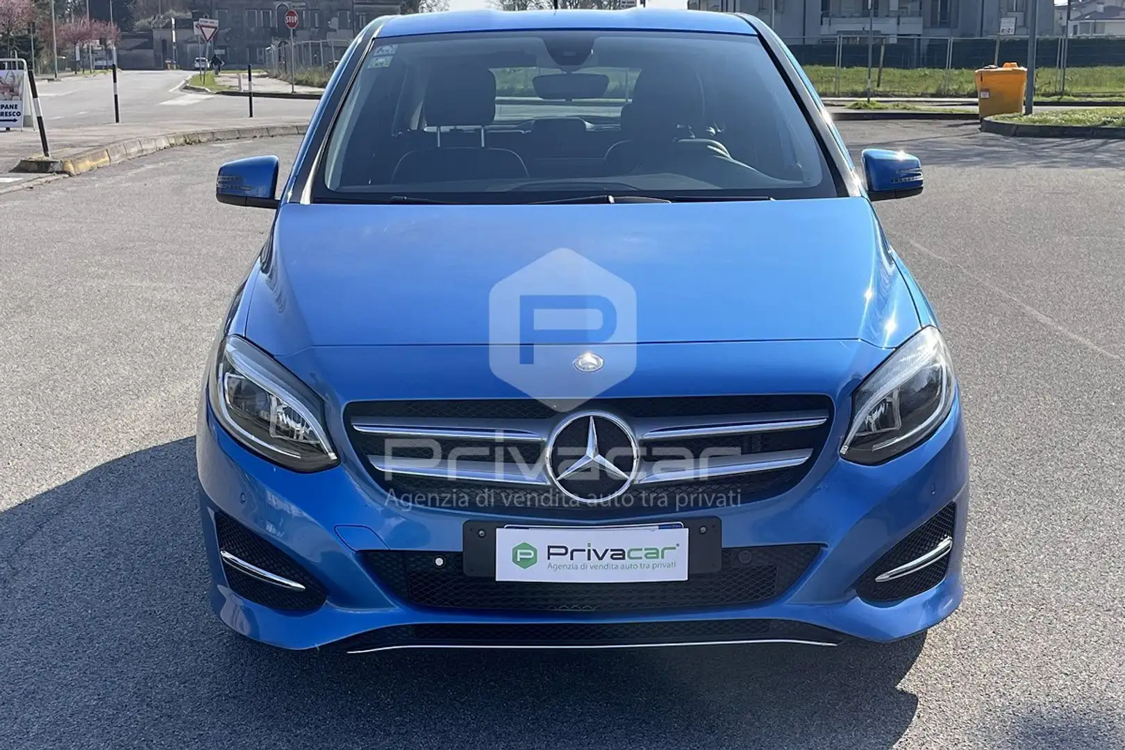 Mercedes-Benz B 180 B 180 d Automatic Executive Blau - 2