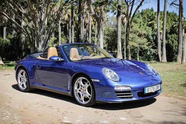 Porsche 997 Carrera 4 Cabrio