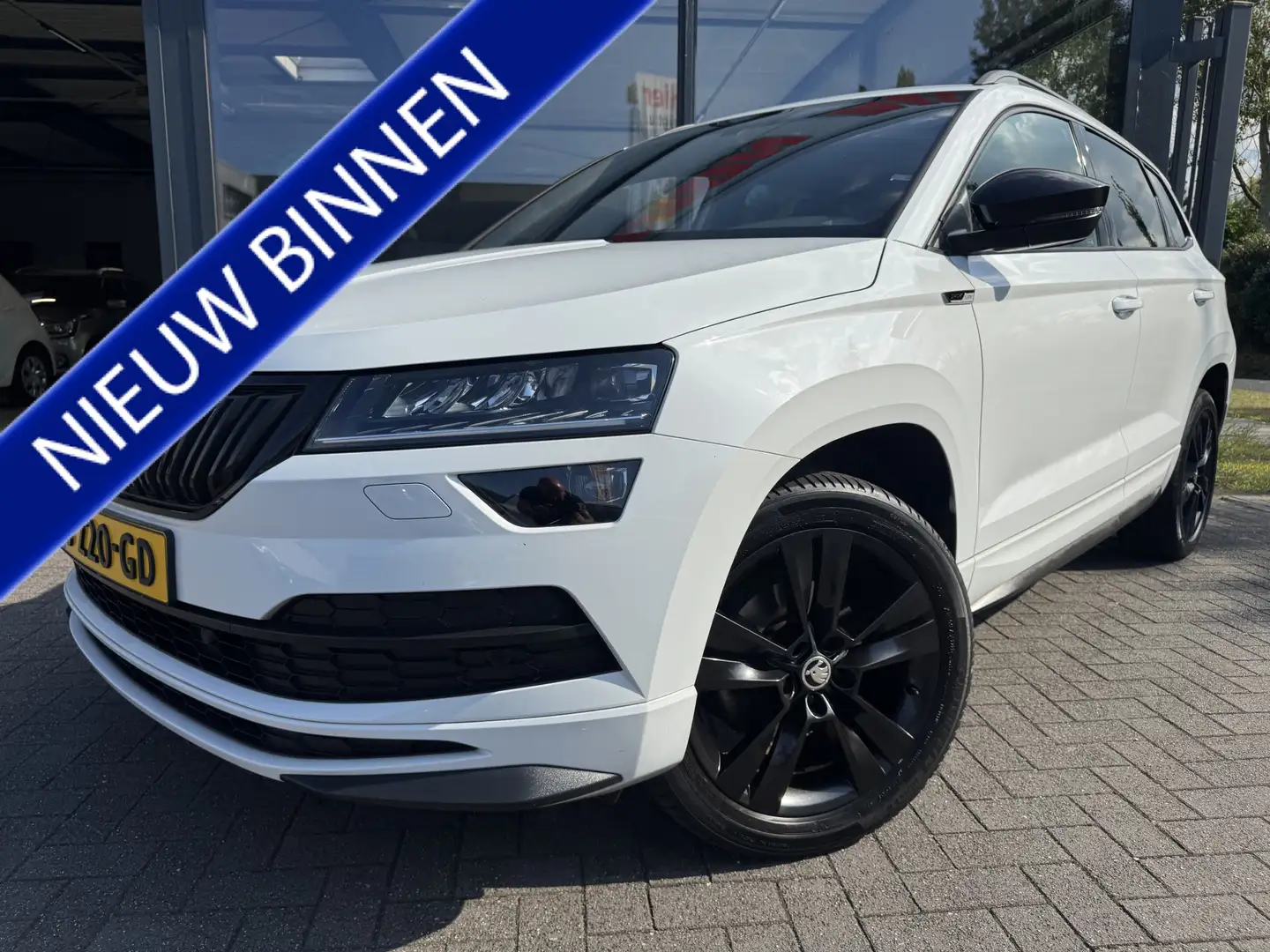 Skoda Karoq 1.5 TSI ACT Sportline Business Wit - 1
