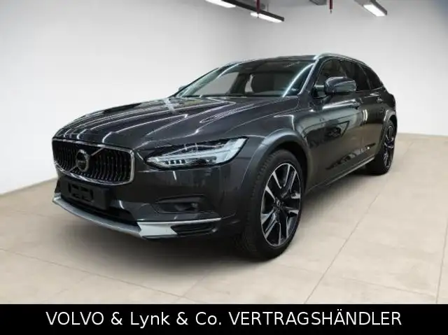 Volvo V90 Cross Country B5 AWD Ultimate AHK GARANTIE