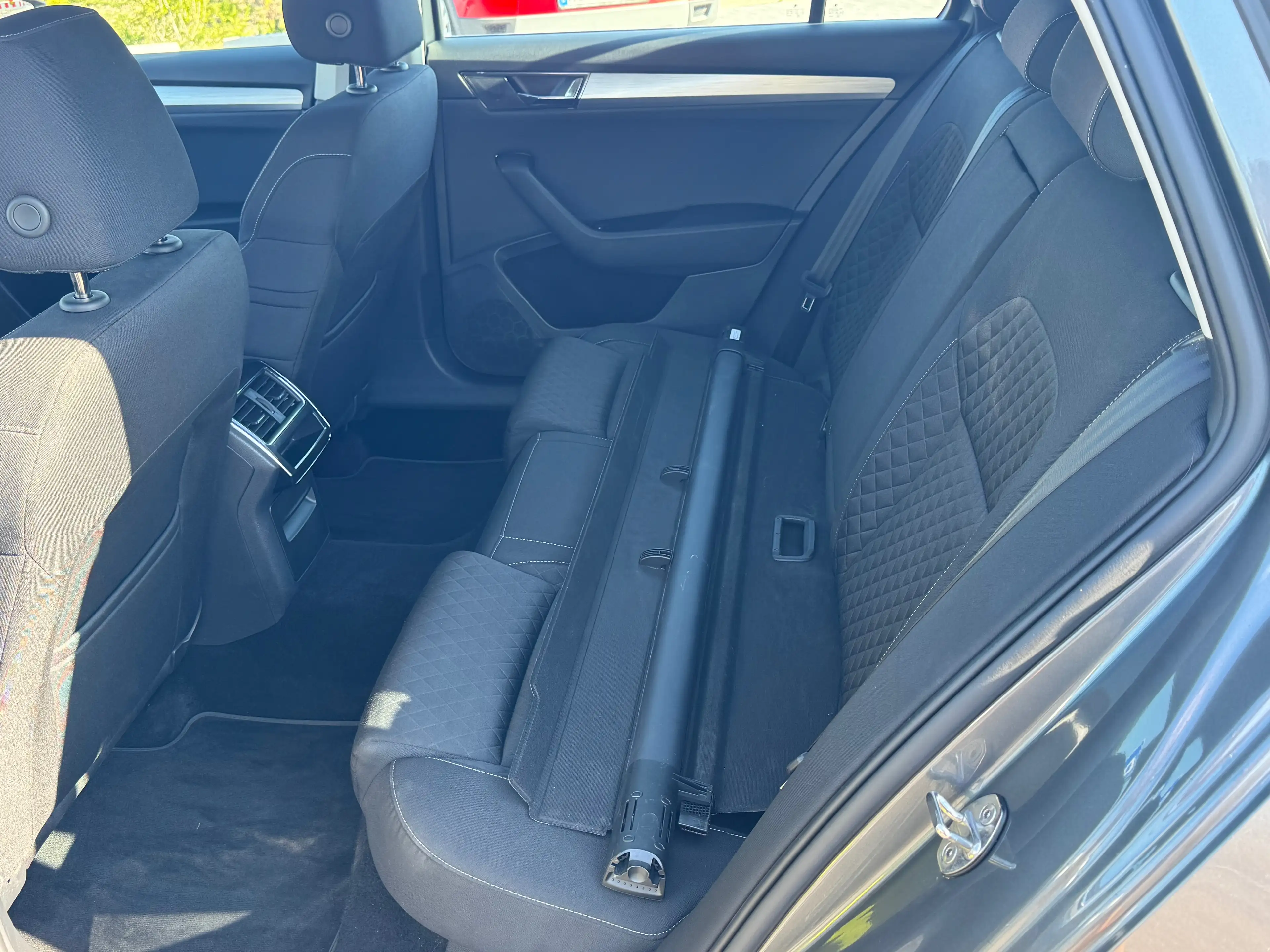 Skoda Superb Combi 1.4 TSI iV DSG Ambition el.Sitze*el.Heckkl*WR — photo 12