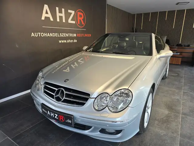 Mercedes-Benz CLK 320 Cabrio AVANTGARDE AMG LINE*NAVI*TEMPO*