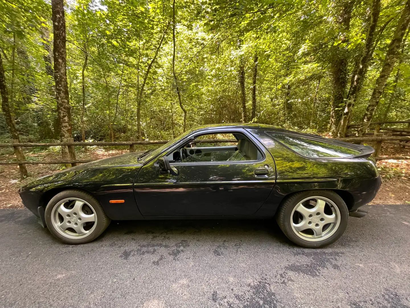Porsche 928 928 4.7 S Fekete - 1