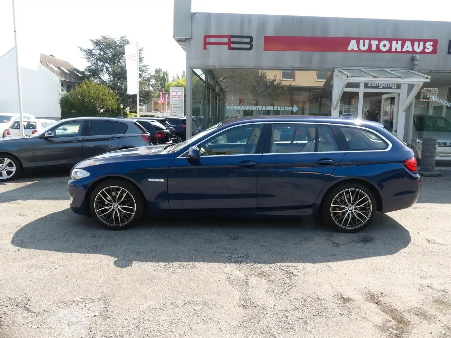 BMW 525 Baureihe 5 Touring 525d Blau - 1