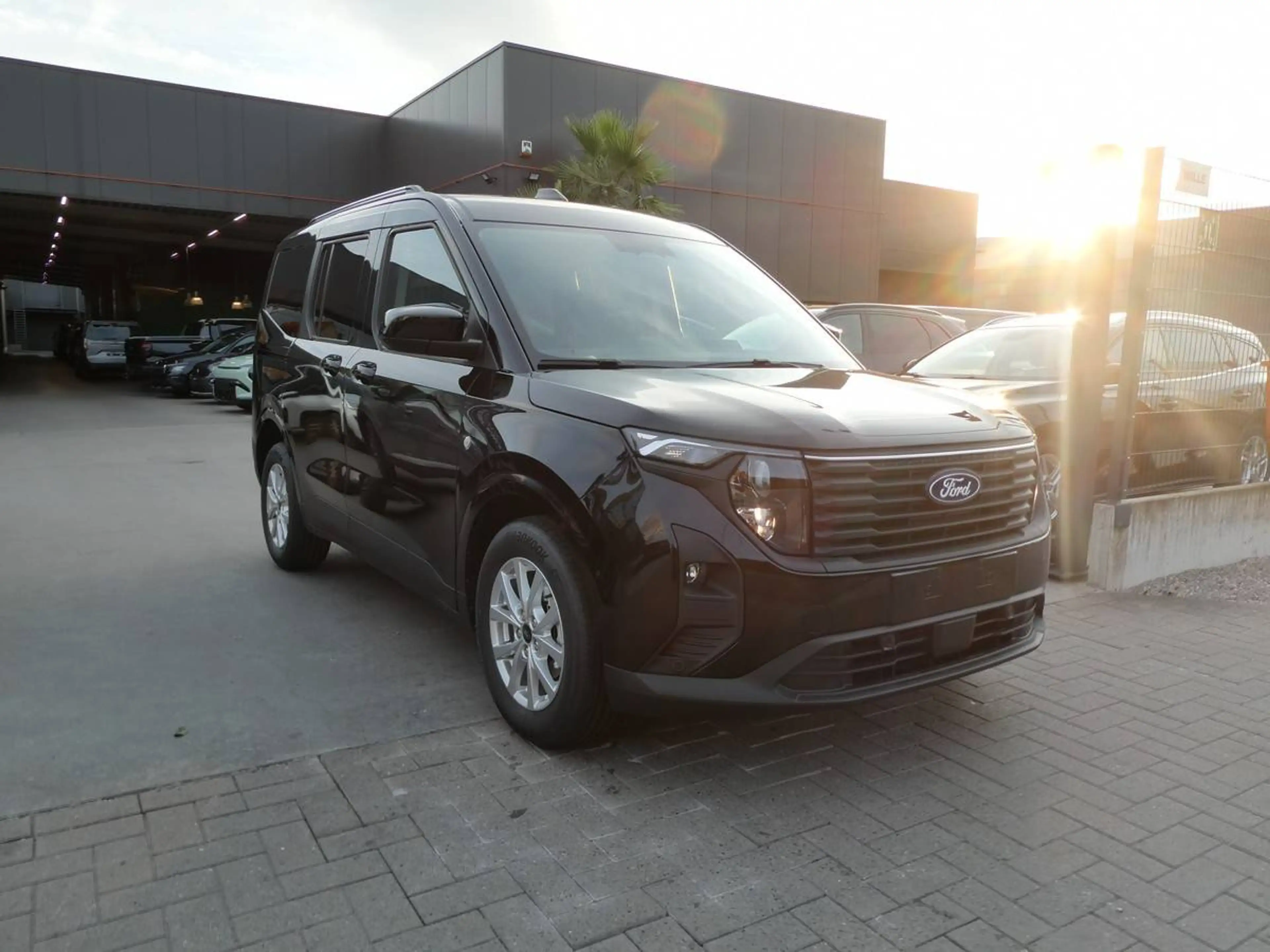Ford Tourneo Courier 1.0 i benzine 125pk Automaat Titanium Camera Stock (74173) — photo 8