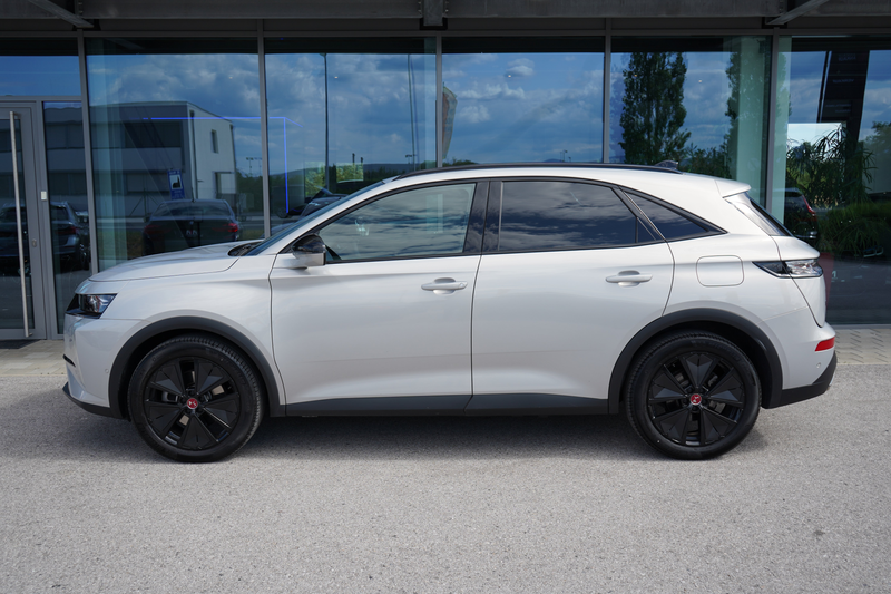 DS Automobiles DS 7 E-Tense 300 kW Performance Line + 4x4 — photo 7