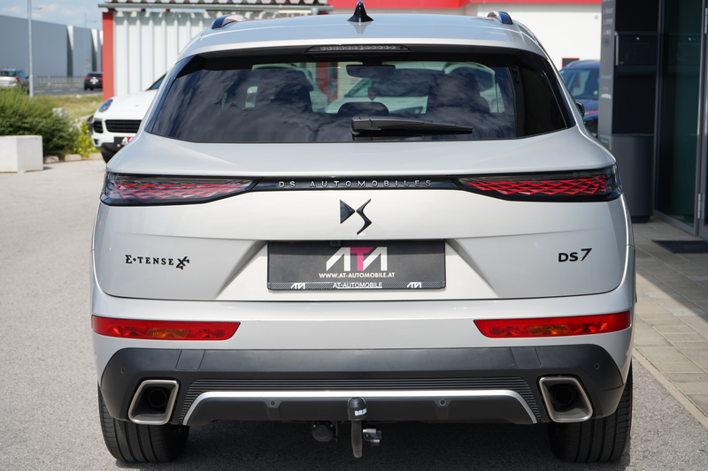 DS Automobiles DS 7 E-Tense 300 kW Performance Line + 4x4 — photo 9