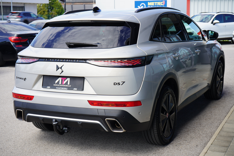 DS Automobiles DS 7 E-Tense 300 kW Performance Line + 4x4 — photo 10