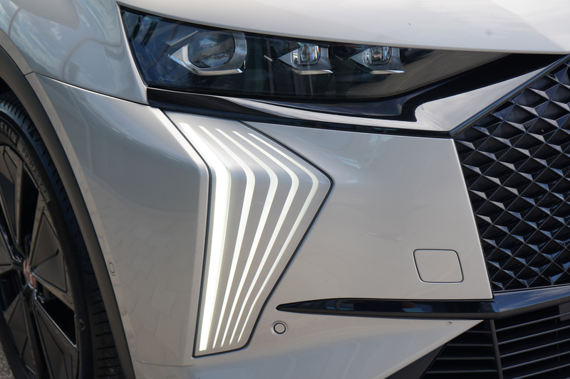 DS Automobiles DS 7 E-Tense 300 kW Performance Line + 4x4 — photo 13