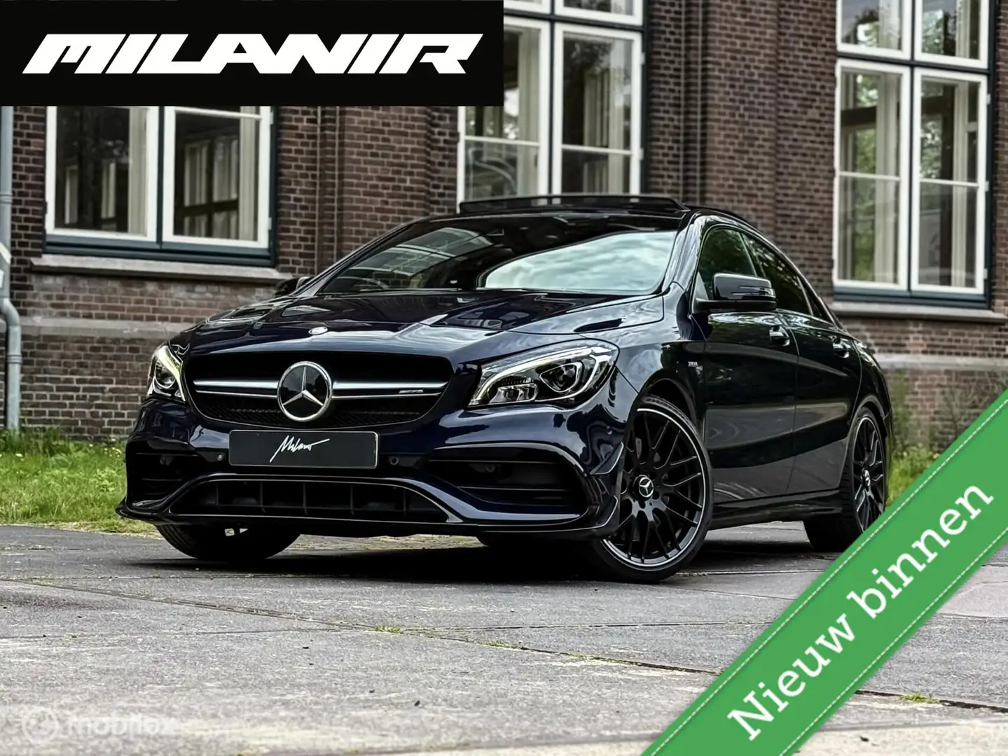 Mercedes-Benz CLA 45 AMG 4MATIC |Pano|Kuipstoelen|H&K|ACC Blauw - 1