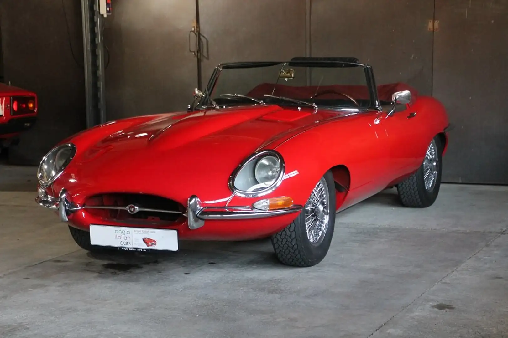 Jaguar E-Type SI 4,2 Open Two Seater / 5 Gang Kırmızı - 1