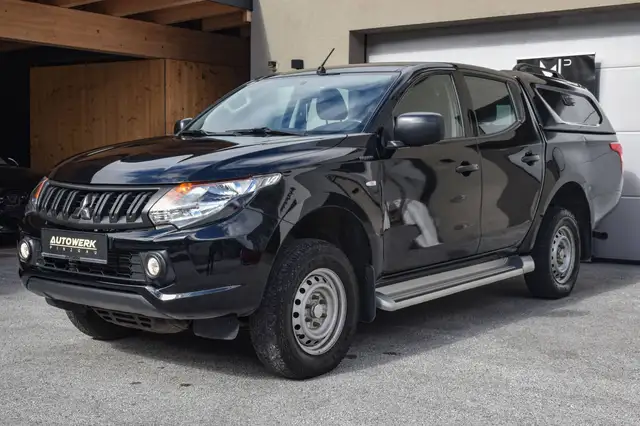 Mitsubishi L200 Doppelkabine 2.4 DI-D 4WD Work Edition
