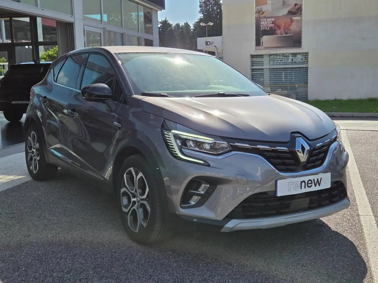 Renault Captur — photo 6