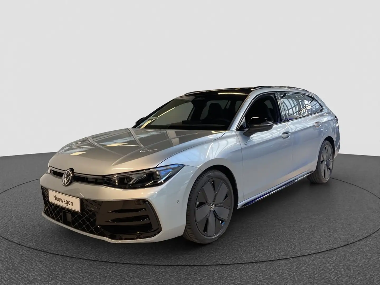 Volkswagen Passat R-Line 2.0 TDI 4M DSG Black Style Silber - 1