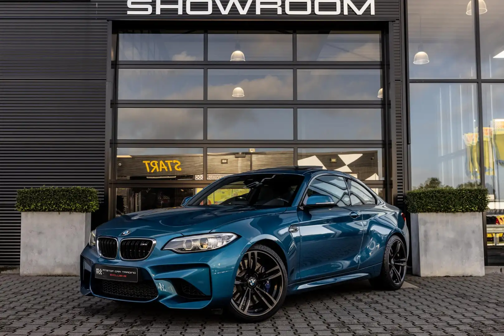 BMW M2 2-serie Coupé DCT, 370 PK, Schuifdak, non-OPF, 1A Blauw - 2