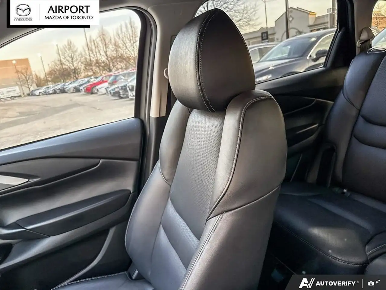 Mazda CX-9 снимка Mazda CX-9