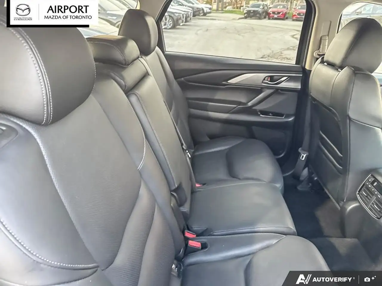 Mazda CX-9 снимка Mazda CX-9