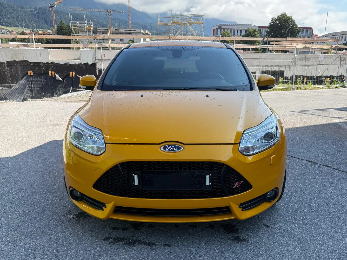Ford Focus ST Gelb - 2