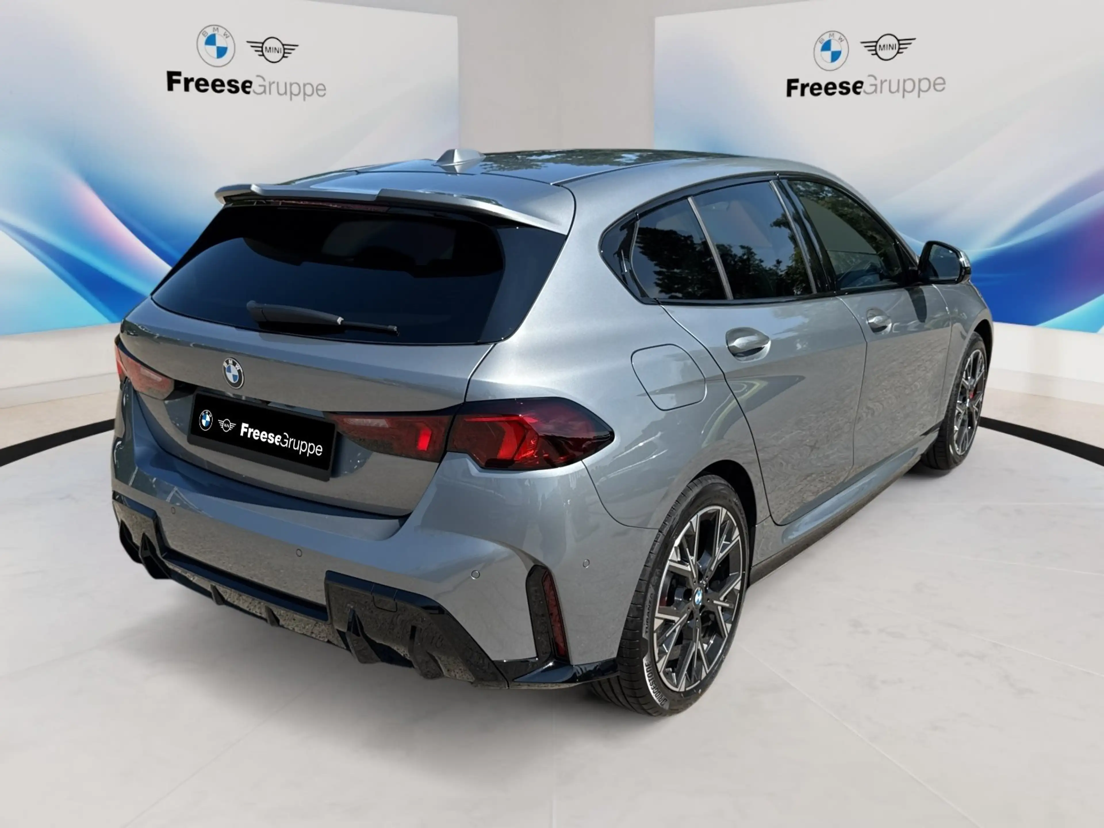BMW 118 d 360° HEAD-UP RFK HIFI LENKRADHZ SPORTSITZE — photo 6