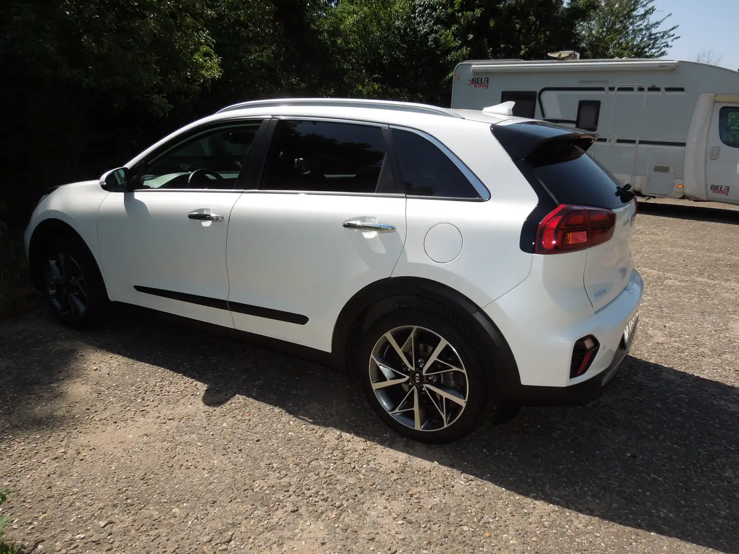 Kia Niro Niro 1.6 GDI HEV 2WD OPF Aut. Vision Weiß - 2