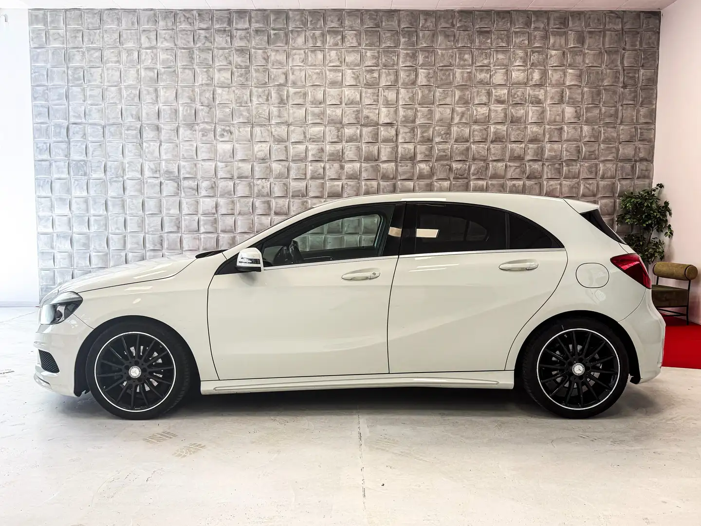 Mercedes-Benz A 180 Classe A - W176 cdi Premium auto Weiß - 2