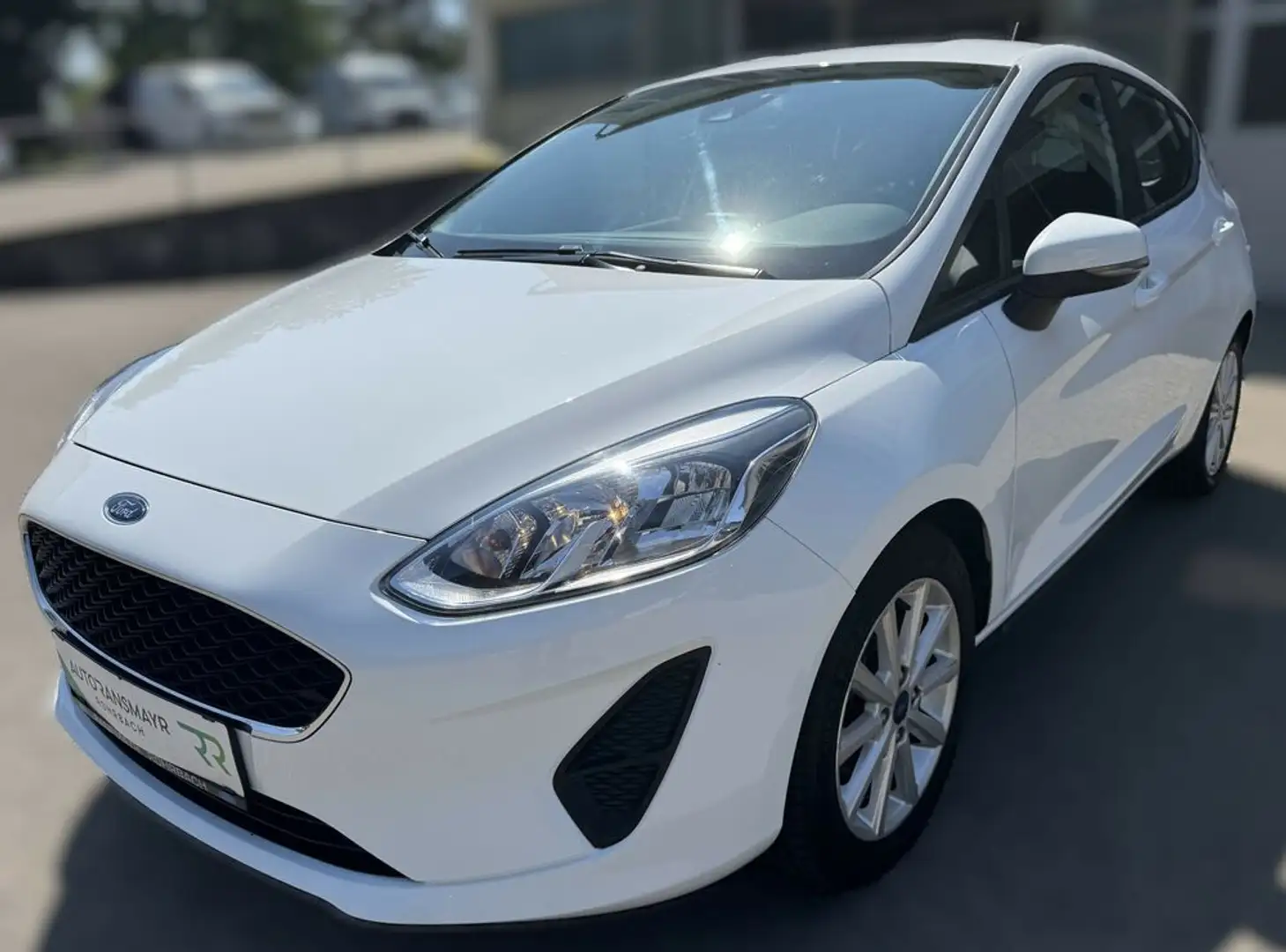Ford Fiesta COOL & CONNECT Weiß - 2