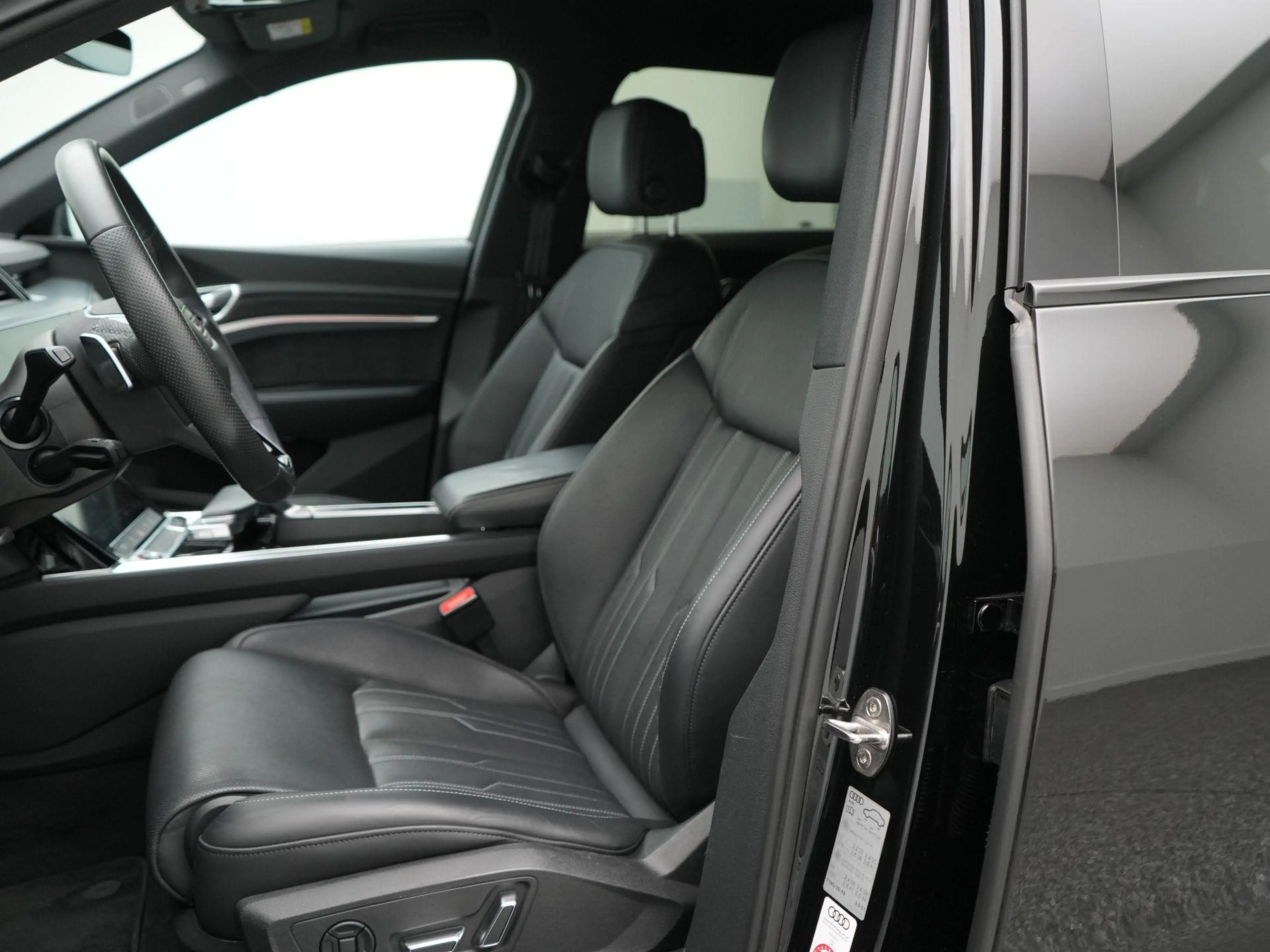 Audi e-tron S quattro 95 kWh 503 PK | SoH 99% | Elek. Achterkl — photo 13