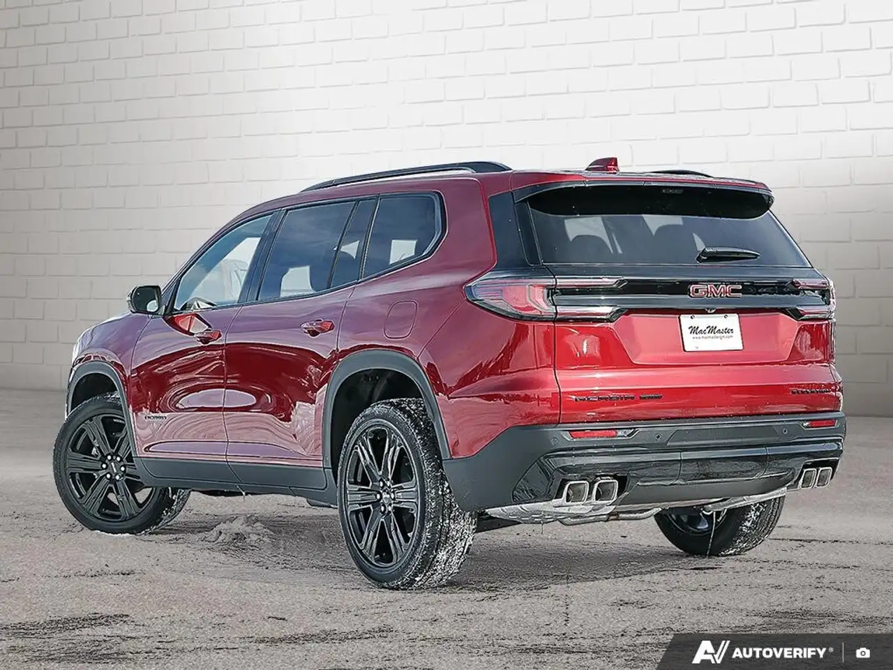 GMC Acadia photo GMC Acadia