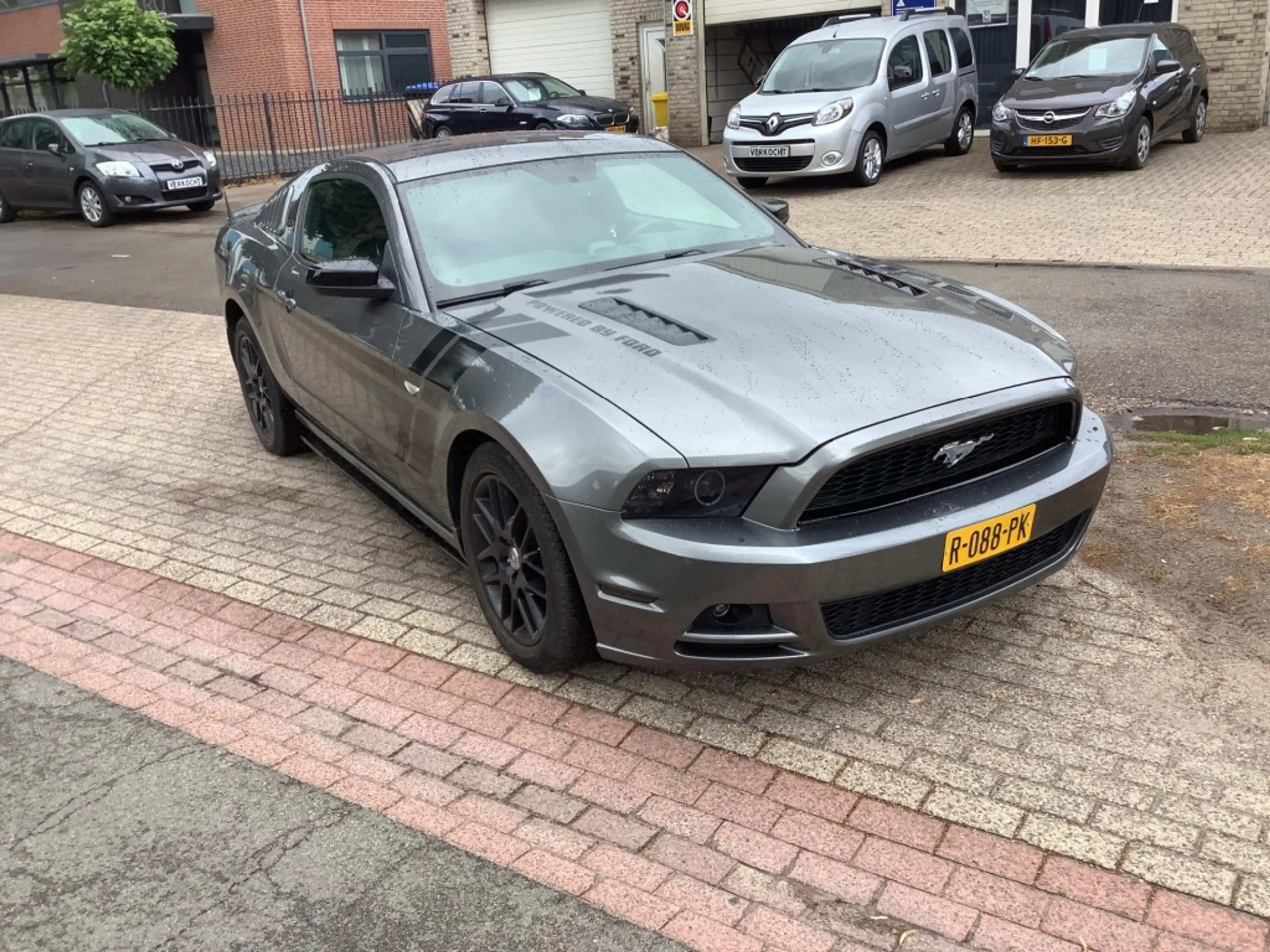 Ford Mustang 3.7 V6 fastback — photo 7